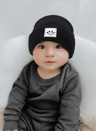 Baby Smiling Face Baby Knitted Hat Black 