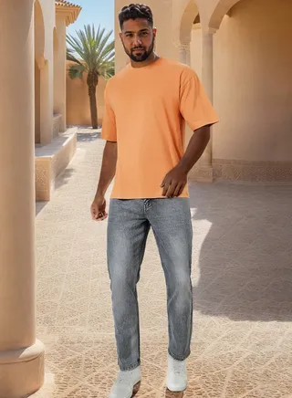 Light Wash Slim Fit Jeans 