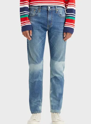 Light Wash Straight Fit Jeans 