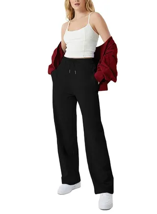 Sportswear - Sport Leggings Pants With Wide Leg - High Waist 