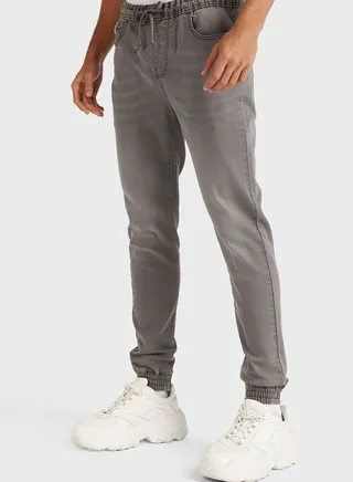 Light Wash Jogg Jeans