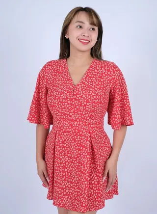 Women Pleated Floral Printed Mini Dress in Red Star AOP 