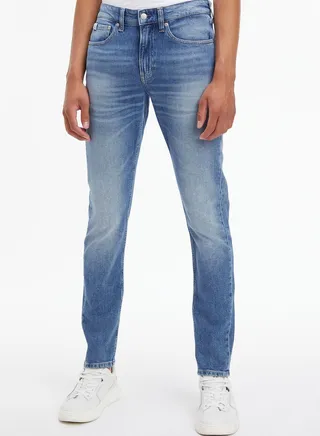 Light Wash Slim Fit Jeans