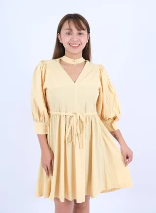 Women’s Pleated Puff Sleeves Mini Dress in Raffia 