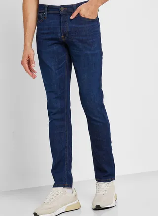 Light Wash Straight Fit Jeans 