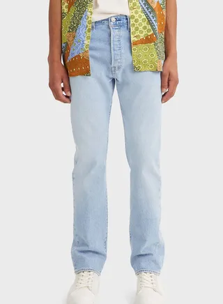 Light Wash Straight Fit Jeans 