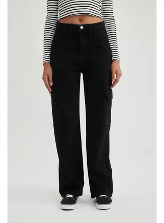 Woman Wideleg Cargo Denim Trousers 