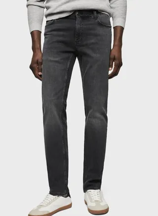 Light Wash Slim Fit Jeans 