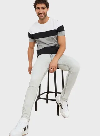 Light Wash Skinny Fit Jeans 