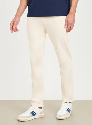 Solid Slim Fit Pocket Detail Jeans