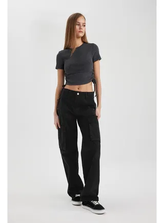 Woman Straight Fit Cargo Woven Trousers 