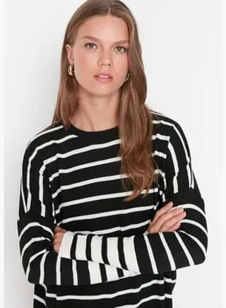 Black Basic Striped Knitwear Sweater TWOAW22KZ1043