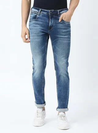 Mid Rise Faded Jeans with Pocket Detail