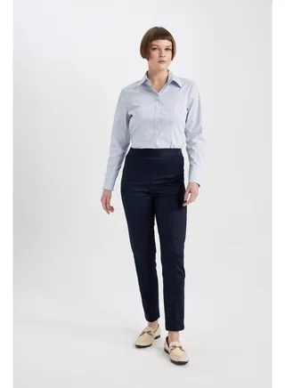 Woman Cigarette Smart Casual Woven Trousers 