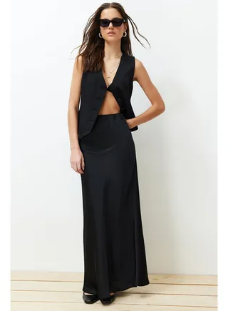 Black Satin Fish Shape Maxi Length Woven Skirt TWOSS24ET00120 