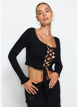 Black Crop Eyelet Detailed Knitwear Sweater TWOAW24KZ00650