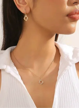 Luxury Jewellery Set For  Women Inlaid With Zirconia 