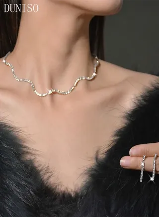 2Peice Necklace and Earrings Set Full Diamond Necklace Crystal Earrings Wedding Bridal Bridesmaid Costume Jewelry Set for Women and Girls Dress Accessories 
