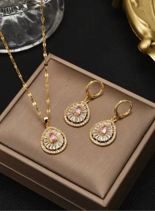 Elegant 18k Gold Plated Stainless Steel Necklace & Earrings Jewellery Set For Women 