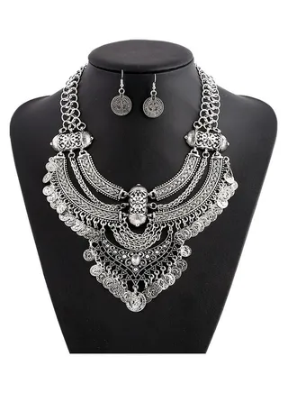 Women Fashion Choker Collares Jewelry Set Bohemian Style Necklaces Earrings Set 