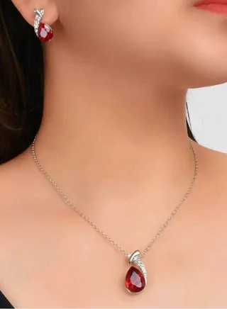 Luxury Jewellery Set For  Women Inlaid With Zirconia 