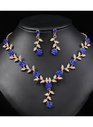 2-Piece Elegant Retro Necklace and Earrings Set 