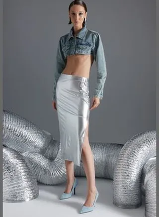 Silver Foil Print High Waist Slits Fitted Midi Skirt TWOAW24ET00247
