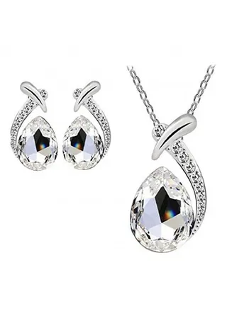 Stone Studded Metal Jewelry Set 