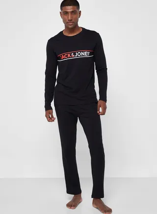 Logo T-Shirt & Sweatpants Set 