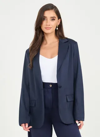 Solid Single Breasted Regular Fit Blazer 