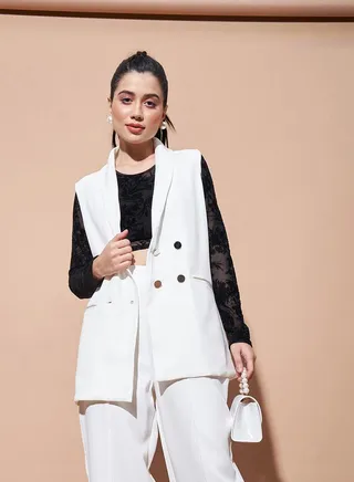 Sleeveless Longline Blazer with Patch Pocket 