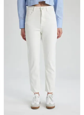 Woman Vintage Straight Denim Trousers 