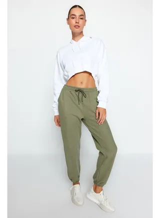 Khaki Thessaloniki. Comfortable Fit. Pocket Sportswear Sweatpants TWOAW21EA0168. 