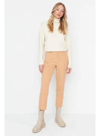 Woman Modest Pants Camel 