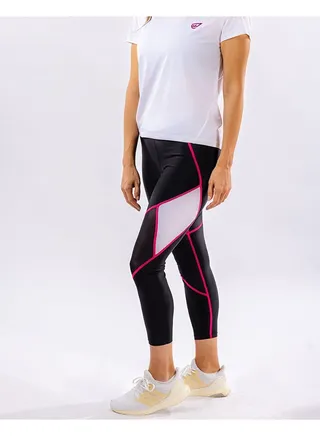 Swift Speed Legging in Black 