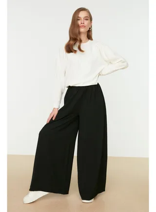 Woman Modest Pants Black 