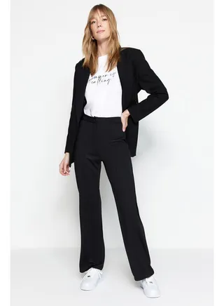 Woman Modest Jogger Black 