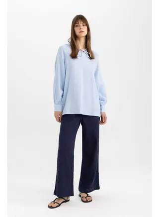 Woman Wide Leg Woven Trousers 