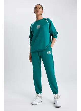 Woman Knitted Standart Fit Trousers 