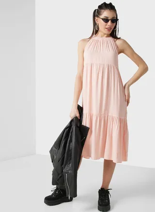 Halter Neck Pleat Detail Dress 