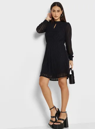 Key Hole Shimmer Dress 