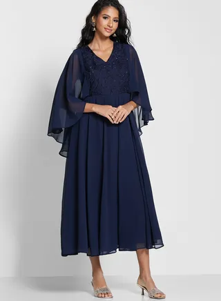 Asymmetric Sleeves V-Neck Kurti 