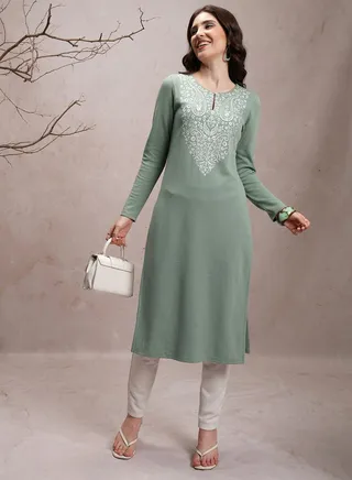 Ribbed Embroidered Straight Fit Kurta 