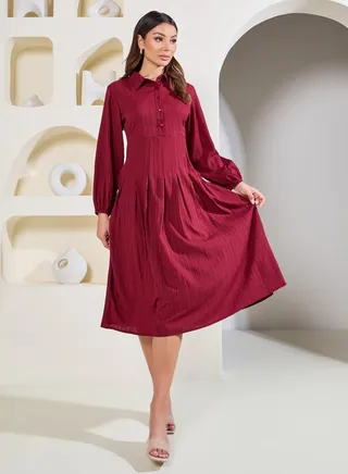 Textured Pleated Detail Collared Midi Dress