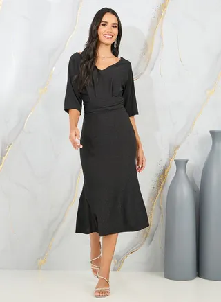 Textured Pleated Mermaid Hem Midi Dress 