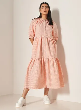 Seersucker Checked Tiered Dress with Short Puff Sleeves 
