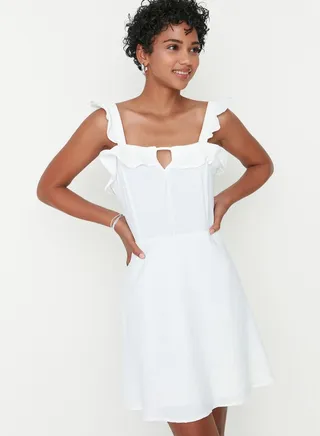Keyhole Ruffle Detail Dress