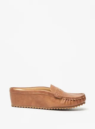Women's Solid Slip-On Flatform Loafers 