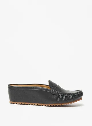 Women's Solid Slip-On Flatform Loafers 