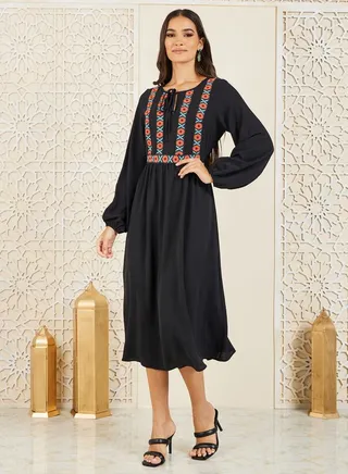 Embroidered Tie Up Neck A-Line Shift Midi Dress 